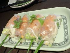 -大头虾越式风味餐厅(光明广场店)