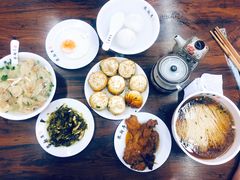 -朱新年·苏式汤团·面点(北寺塔店)