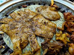 黑椒大鱿鱼-四斤烤肉(东戴河孟家店)