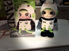 -泡泡玛特POPMART(上海环球港店)