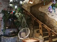 -老牌坊云南鱼豆花火锅(嵩山店)