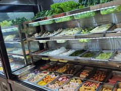 -吕阿婆骨汤麻辣烫(云岗店)