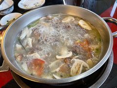-老石黑山羊毛驴肉火锅(金凯广场店)