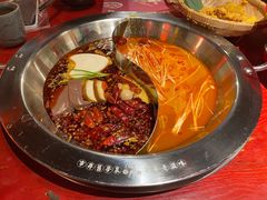 -谭鸭血老火锅·匠心(环球港旗舰店)