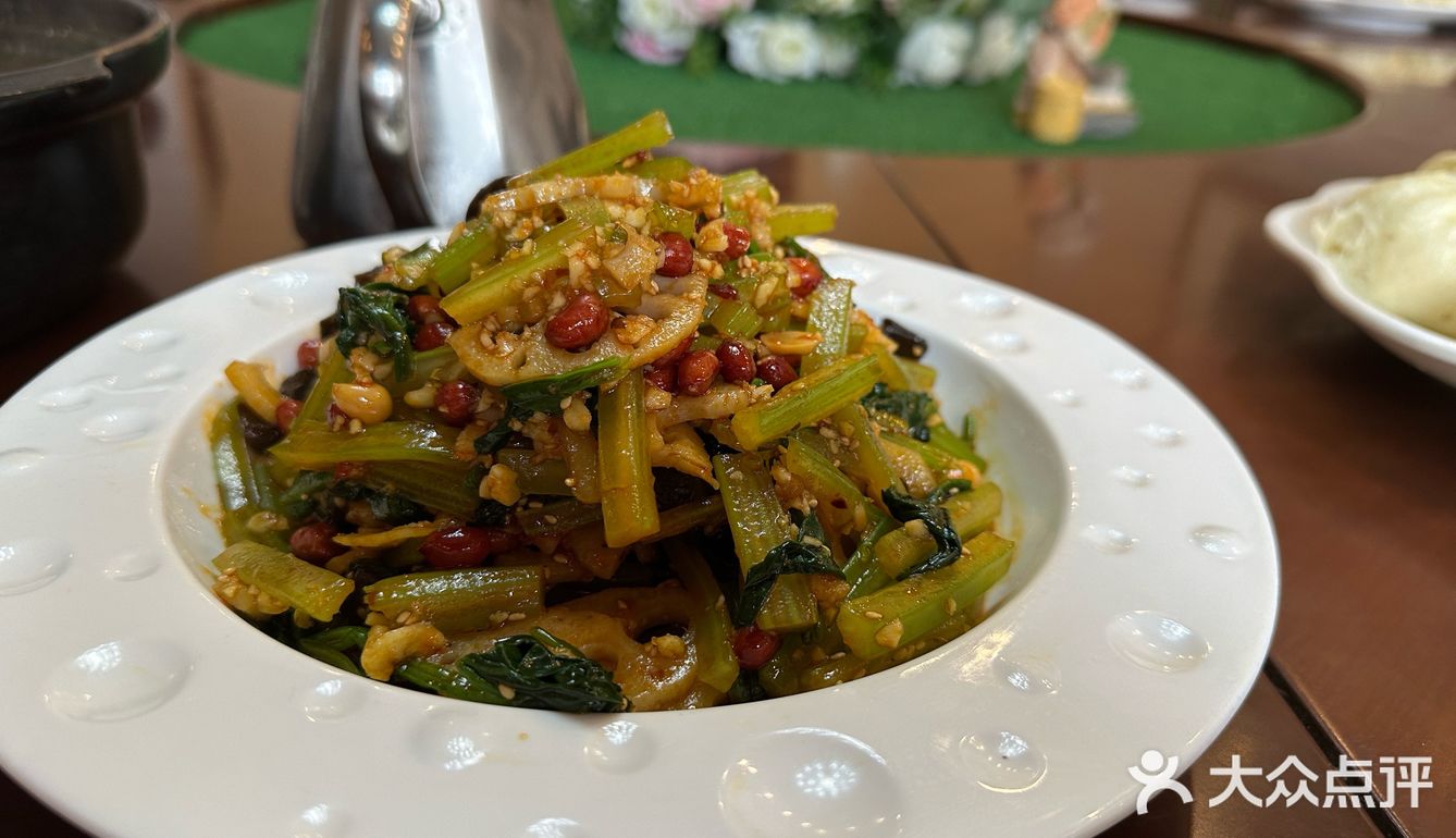乡味美食游
