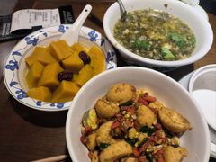 -八碗湘长沙市井菜(坡子街店)