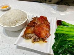 -香港新发烧腊茶餐厅(水围店)