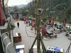 -楠柏弯休闲山庄(梨花溪店)