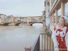 -圣母百花圣殿
