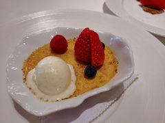 塔希提香草焦糖布丁-福楼法餐厅FLO