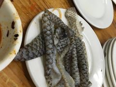 -苗伯妈酸汤火锅