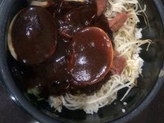 黑椒汁牛柳拌饭-蘑菇餐厅(马台街店)