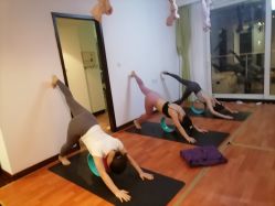 -Yvon yoga 瑜伽·精准体态管理中心
