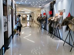 -广州壹马服装广场