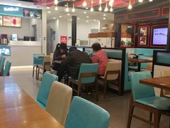 大堂-李先生牛肉面大王(上海站南广场店)