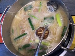-四季喧黔味豆米火锅(万达广场店)