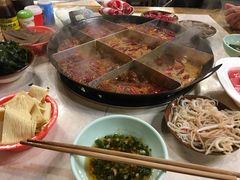 -重庆老火锅王(西安北路店)