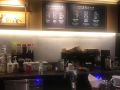 -星巴克臻选(莘庄仲盛店)