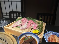 -山川小町·极番烧肉(新地假日广场店)