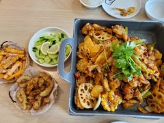 -精悦蓉(松江万达广场店)