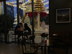 -星巴克臻选(深圳龙华红山天虹店)