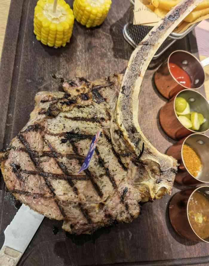 悦荟t骨牛排(高新万达店)-"带儿子来大连旅游玩啦一天,来高新区这边的