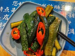 酸辣瓜条-肠王卤煮(西单食宝街店)