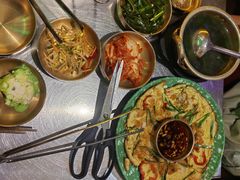 -釜山火炉·海鲜烤肉(紫藤路店)