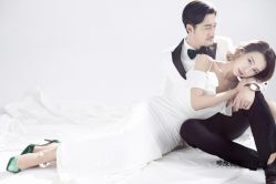 现代简约-巴黎婚纱摄影工作室