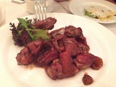 西梅栗子烩鸡-成桂西餐厅·42年的味道(五大道疙瘩楼店)