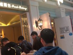 等位区-翠华餐厅(正佳广场店)