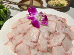 -贵府酸汤牛肉火锅·贵州老字号(飞山街店)