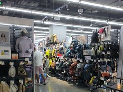 -迪卡侬(大英山店)