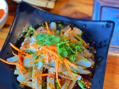 -阿婆情腊排骨火锅(金虹路店)