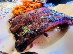 -LESCEDARS Brasserie Bistro香柏树