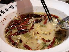 -江渔儿酸菜鱼(曜一城店)