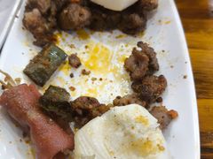 -哈尔滨小酒馆·鲜肉现穿自助烧烤(康新花园店)