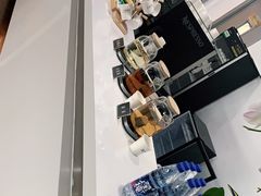 -奔驰上海利星(七宝店)