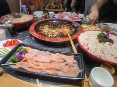 -渝匠香重庆老火锅
