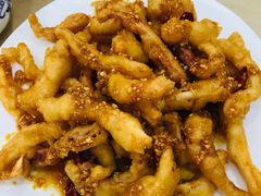 炸鱿鱼条-天伦海鲜·老味道·青岛菜(栈桥天主教堂店)