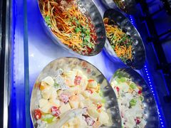 -九寸花汀海鲜烤肉自助(中东迪克店)