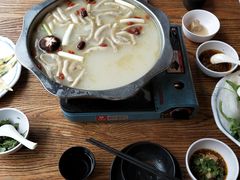 -嘎嘎鸭脑壳江湖菜(五里店)
