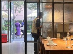 -一坐一忘云南菜(嘉里中心店)