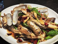 -五谷丰登农家院·地道胶东菜·海鲜烧烤(威海店)