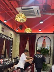 -东方先生国潮男士理发馆