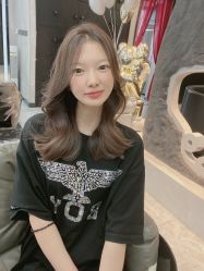 -TOP HAIR SALON