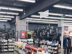 -迪卡侬(越秀公园店)