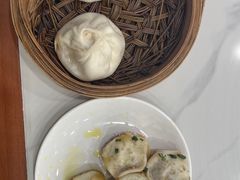 -老西白点心店