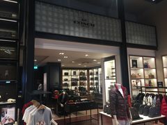 -伦敦比斯特购物村