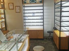 -LOGO眼镜·蔡司品牌折扣店(龙华清湖店)